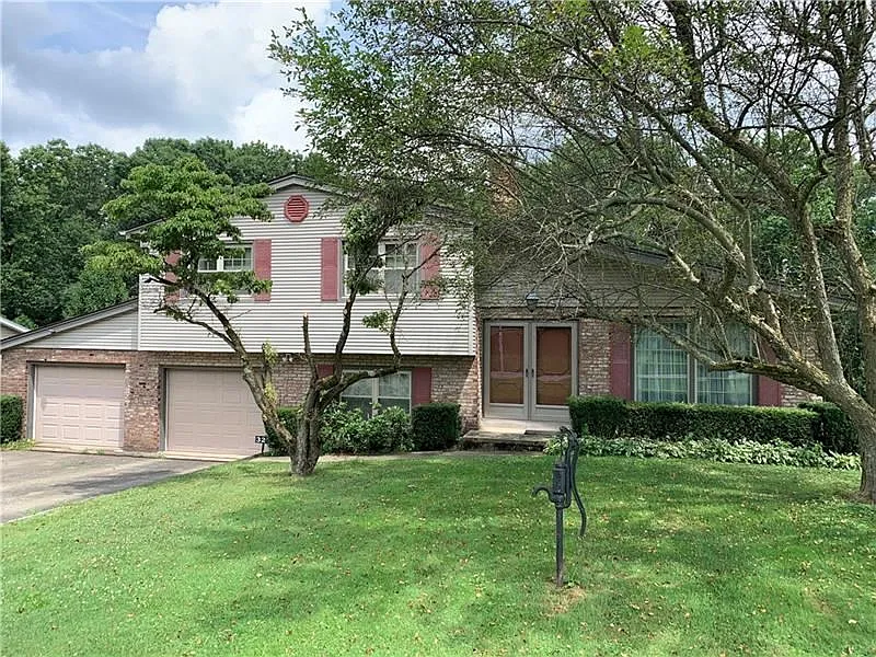 329 E Judy Lynn Dr photo 1