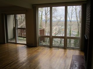 4020 SW Kelly Ave APT 3, Portland, OR 97239