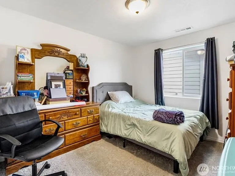 1120 W Aspen Rd — Photo 10