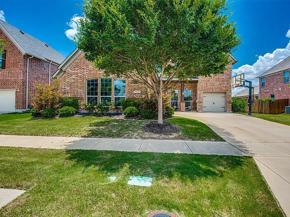 2nd image of 14247 Carly Ln