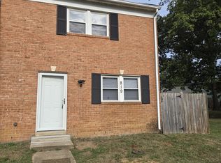 819 Anvil Rd, Fredericksburg, VA 22405