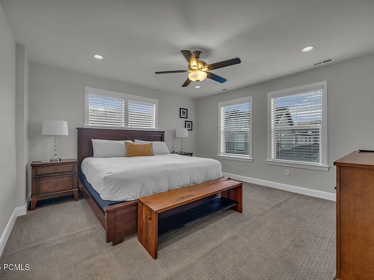 1072 W Cattail Ct #D1 — Photo 5