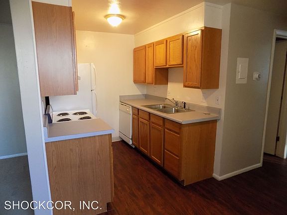 4th image of 1221 N Clarkson St APT 5