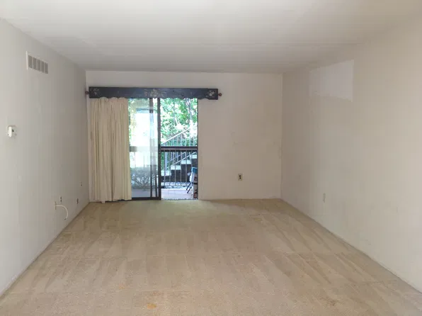 1907 Raspberry Ct Unit 1907, Edison, NJ 08817