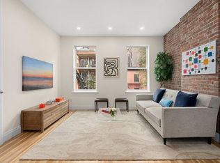 327 W 11th St APT 3W, Manhattan, NY 10014