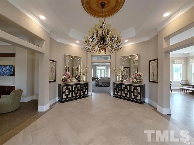 1042 Commack Dr — Photo 21