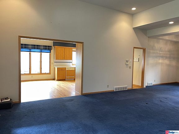4th image of 3214 N 159th Ave