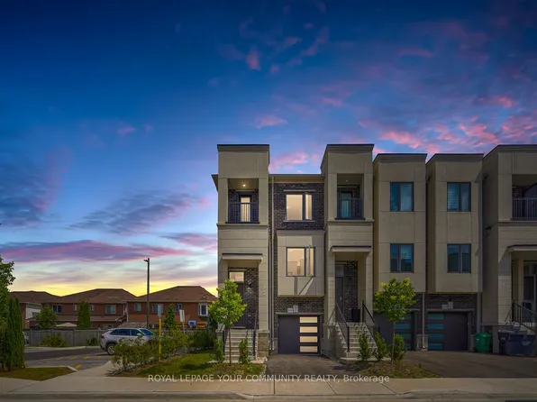 19 Heathrow Ln, Caledon, ON L7E 2E1