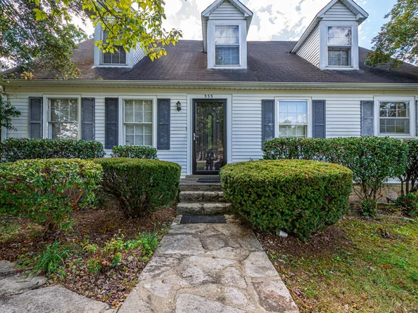 555 E College St, Pulaski, TN 38478