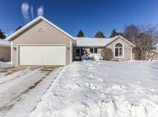 1814 12th Pl, Kenosha, WI 53140