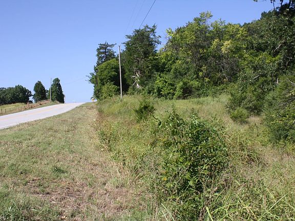 4th image of 5502 Highway 202 E