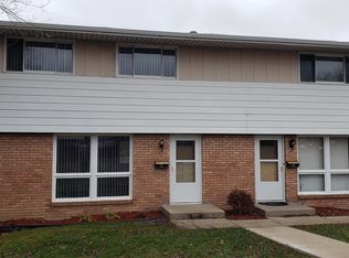 421 Hosmer St, Loves Park, IL 61111