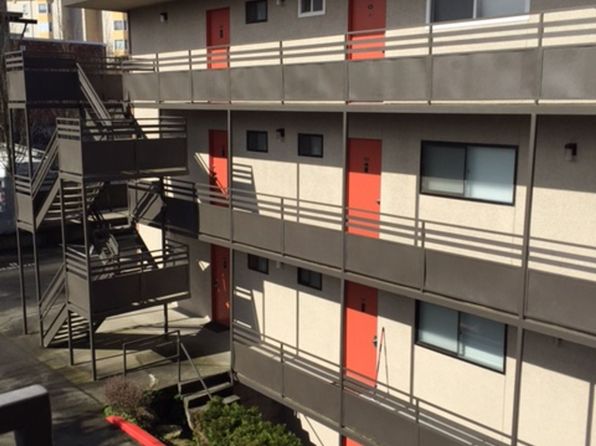 1653 21st Ave APT 204