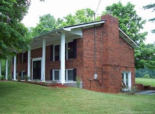 5250 Needmore Ln SE, Elizabeth, IN 47117