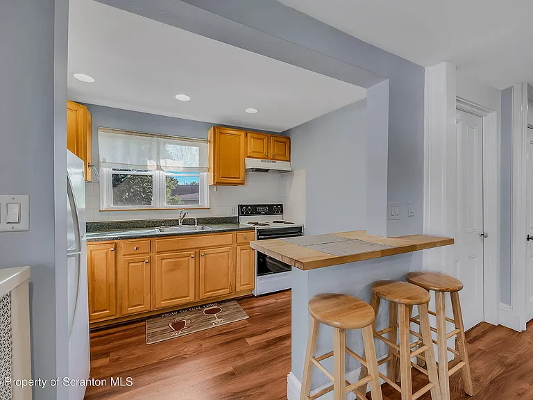 1724 Monsey Ave #TOP — Photo 23
