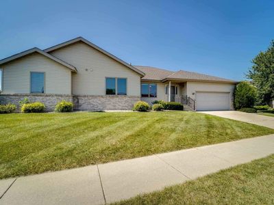 283 Alpine Parkway, Oregon, WI, 53575