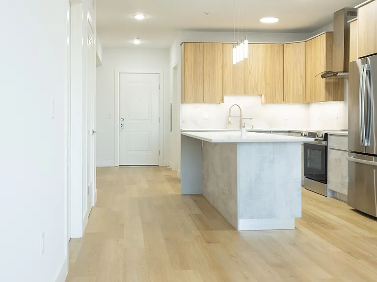 8800 John F. Kennedy Blvd — Photo 38