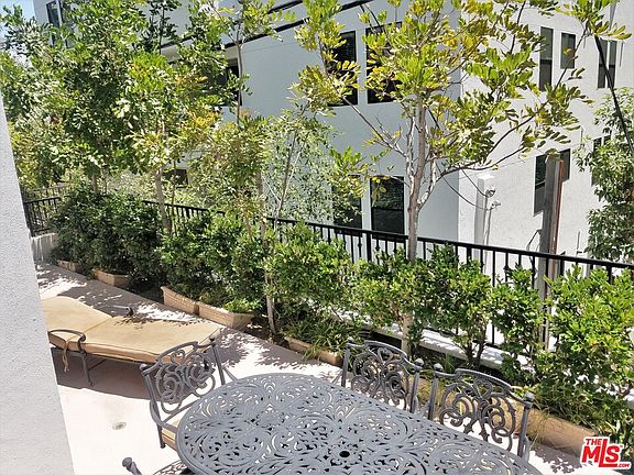 4th image of 11826 Dorothy St APT 102