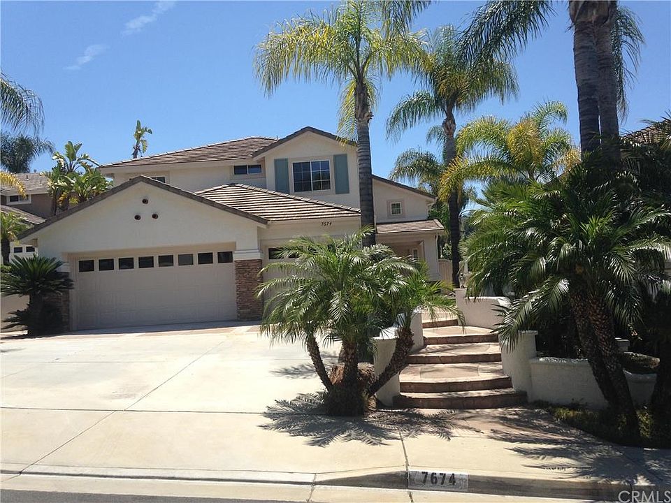 1st image of 7674 E Big Canyon Dr