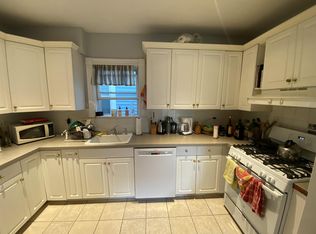 76 Allston St #2, Cambridge, MA 02139