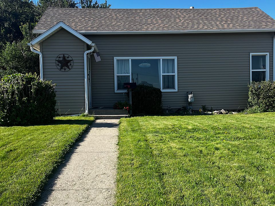1st image of 1702 Alger Ave