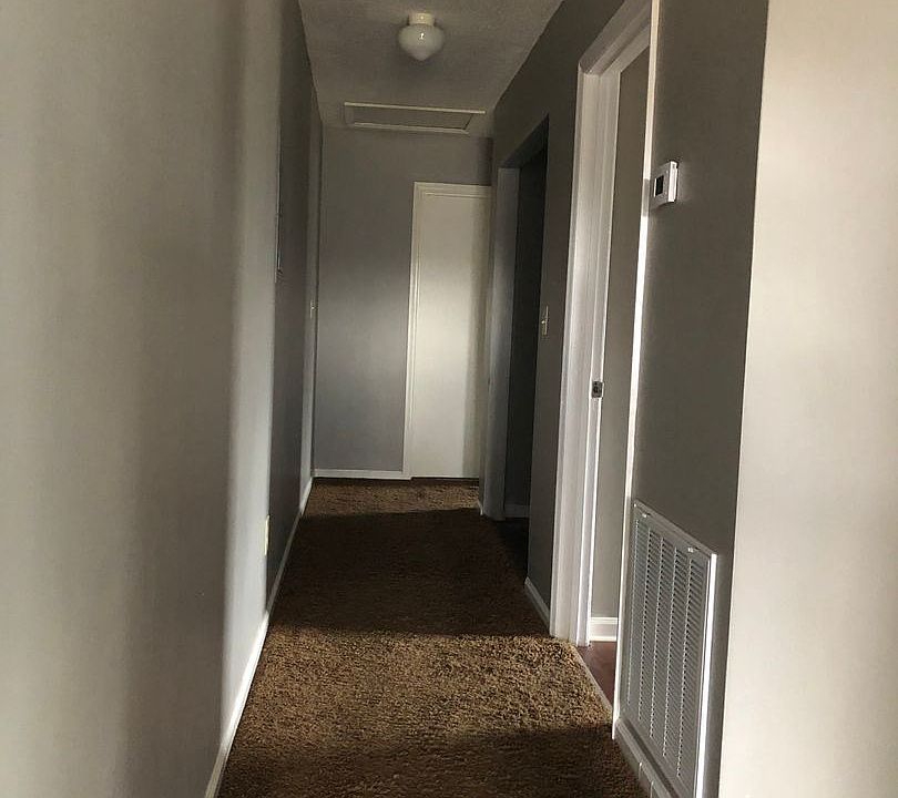 1st image of 2618 Carr St #2
