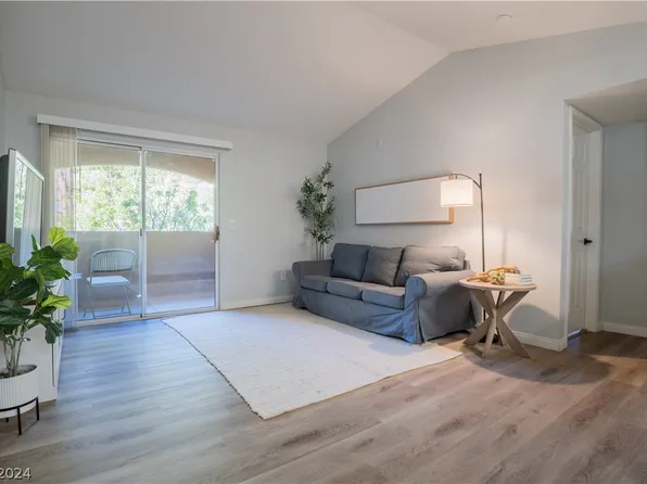 231 W Horizon Ridge Pkwy APT 928, Henderson, NV 89012