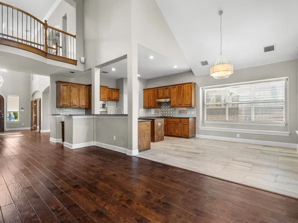 8381 Fullerton St, Argyle, TX 76226