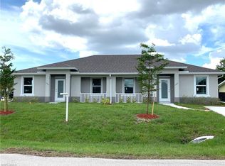 7469/7471 Pebble Beach Rd, Fort Myers, FL 33967