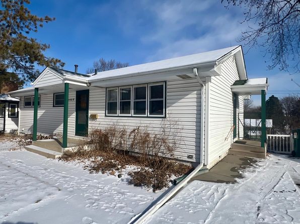 3953 Arthur St NE, Columbia Heights, MN 55421