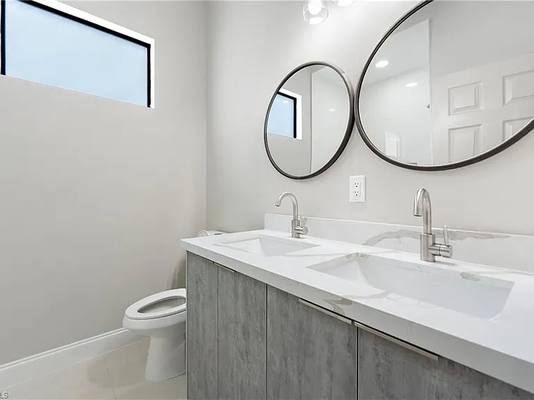 2903 37th St W — Photo 17