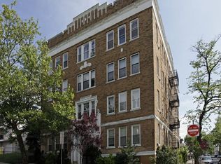 160 2nd Ave, Newark, NJ 07104