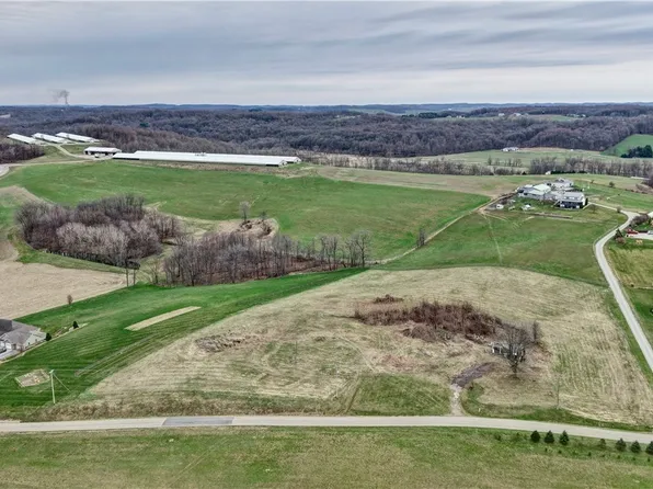 10316 Lower Trail Rd NW, Sugarcreek, OH 44624