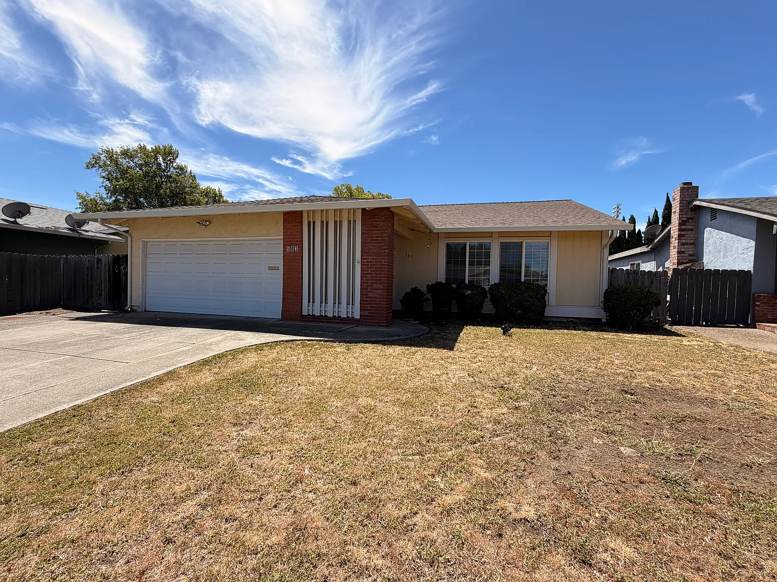 4 bed, 1525 sqft, $3,000 — Photo 2