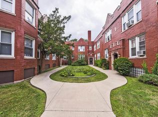 7348 S King Dr, Chicago, IL 60619