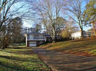 142 Timberland St, Woodstock, GA 30188