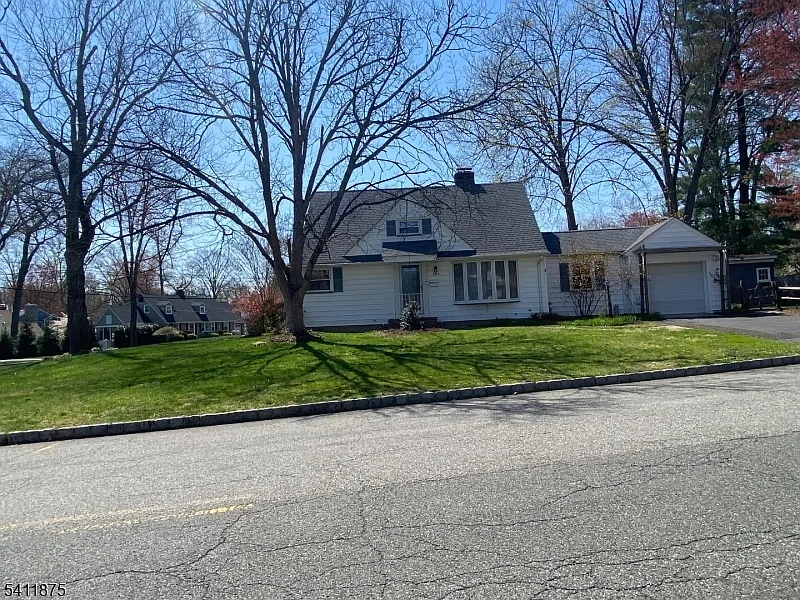 1314 Wood Valley Rd photo 1