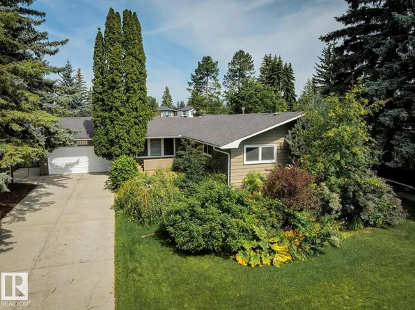 15304 Rio Terrace Dr NW, Edmonton, AB T5R 5M5