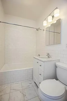 Rented by Oxford Property Group | media 6