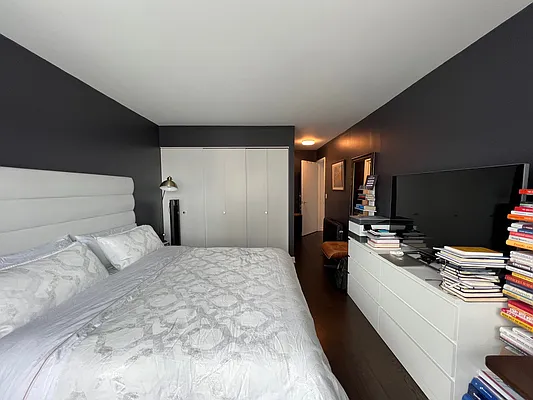 Rented by Compass | media 8