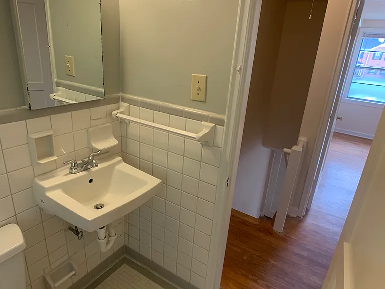 1662 Valley Ave — Photo 57