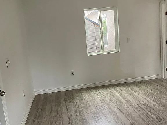 5th image of 226 W Maitland St #B