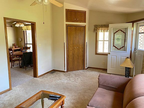 3rd image of 2411 Island View Dr