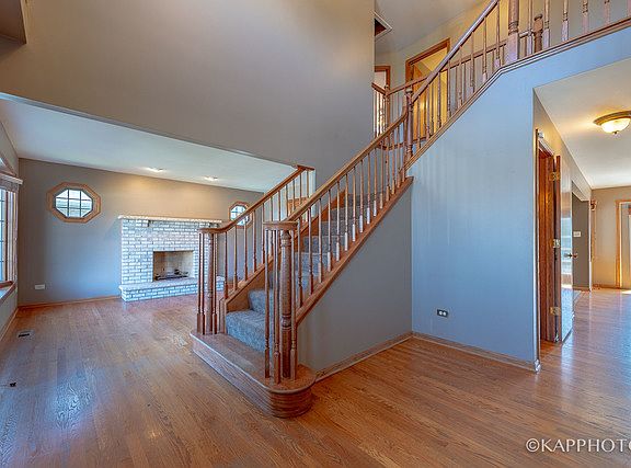 4th image of 8513 Mason Ln