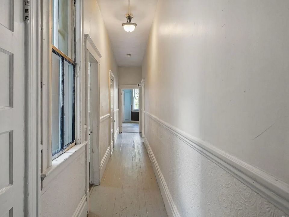1st image of 1028-1032 Steiner St #B