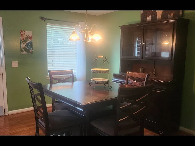 415 Parkdale Dr #16D — Photo 5