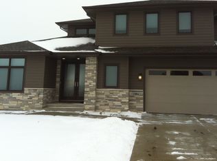 13084 Cleveland St, Crown Point, IN 46307