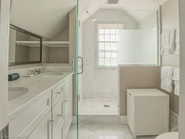 21 Quidnet Rd #1 — Photo 33