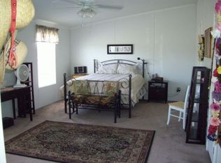 1055 W Lingor Ln, Paulden, AZ 86334