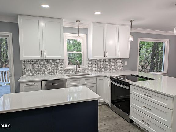 5th image of 105 Trailwood Ct